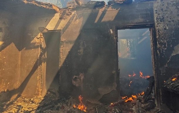 Російський обстріл ринку в Херсоні: одна загибла та кілька поранених