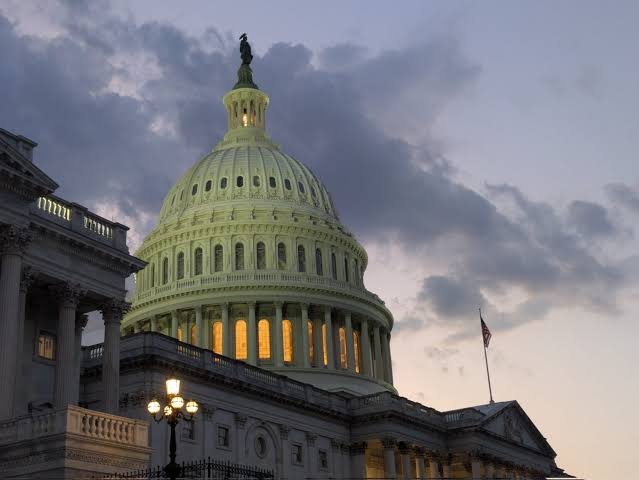 Сенат США ухвалив підтримку санкцій проти Росії на процедурному голосуванні
