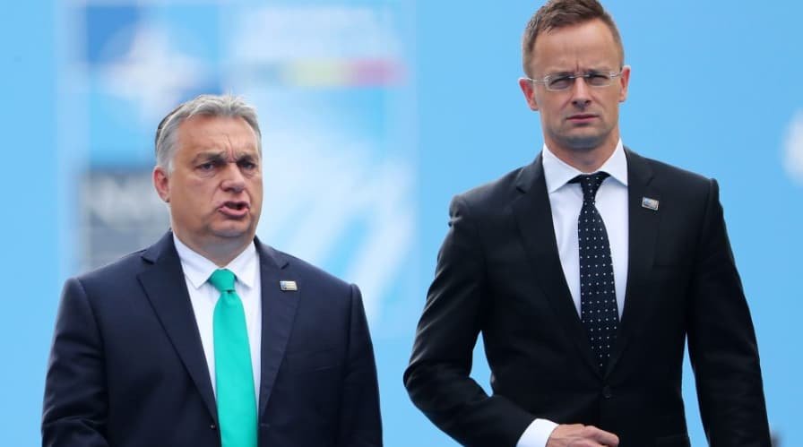Сійярто і Орбан повторно обговорили можливу відставку з парламенту