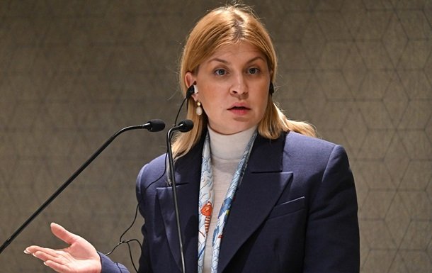 Стефанішина звернулася з проханням про звільнення з посади посла України в США