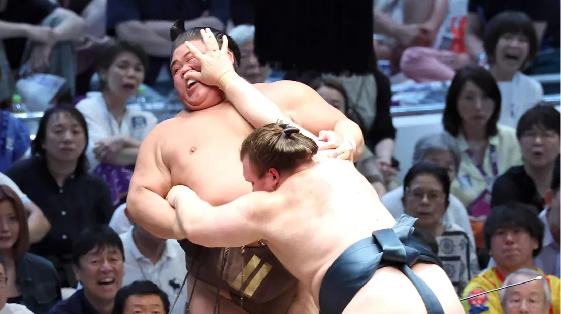 Сумоїст Аонішікі поділився враженнями від третьої перемоги на Nagoya Basho