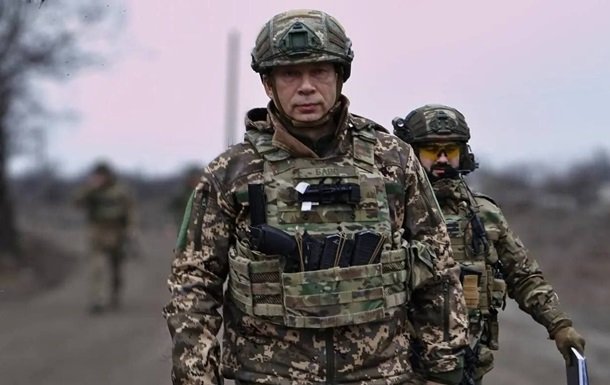 Сирського усунено з посади головнокомандувача Збройних Сил України, повідомляють ЗМІ