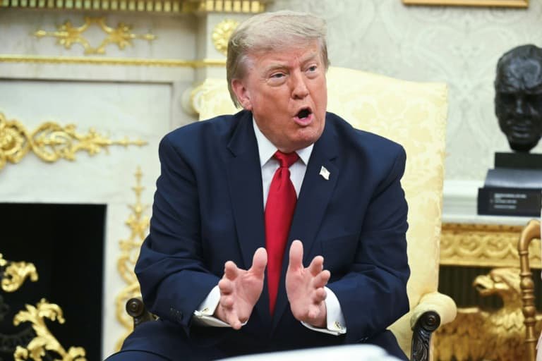 Трамп попереджає Іран про наслідки: "Ніхто не залишиться, якщо країна не укладе угоду"