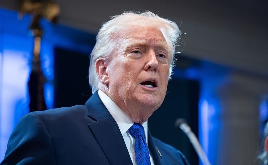 Трамп заявив, що Путін "під тиском" і прагне завершити війну.