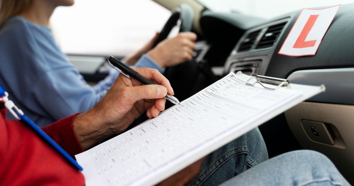 У Дрогобичі планують закупівлю автомобіля за 3,6 млн грн для відновлення іспитів на водійські права