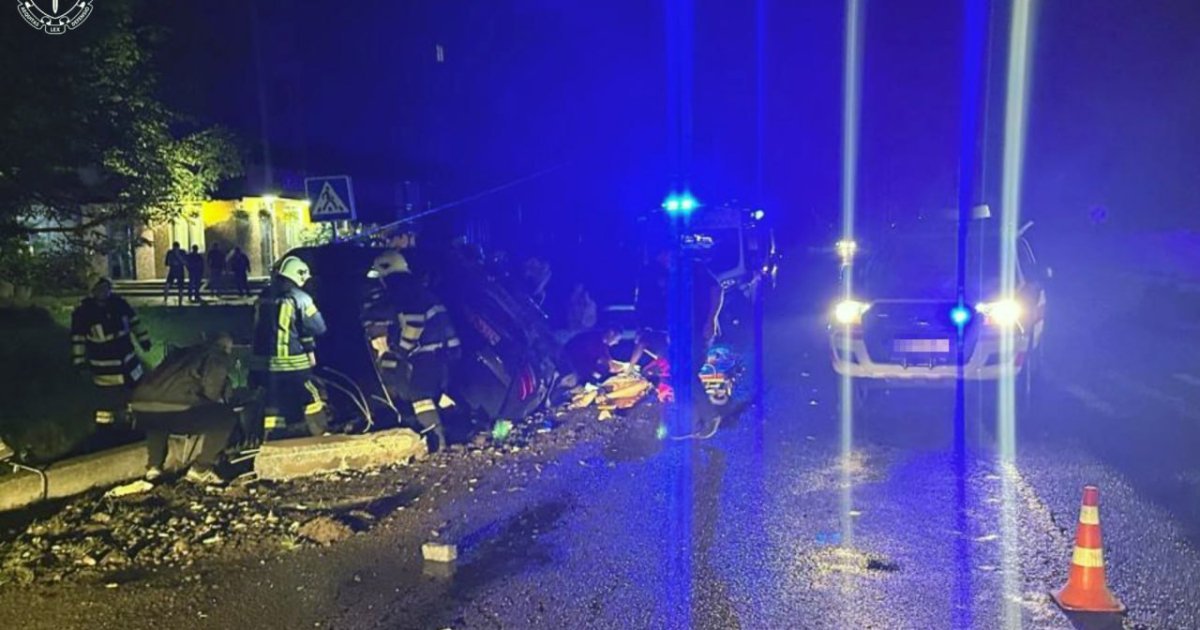 У Львівській області оголошено траур у зв'язку зі смертю трьох дітей у дорожньо-транспортній пригоді