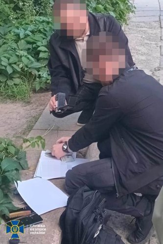 У Львові затримали посадовця оборонного підприємства за організацію схеми незаконного бронювання