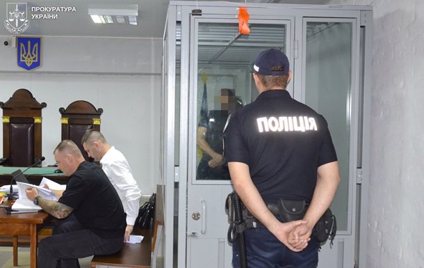 У Миколаївській області сталася ДТП, в результаті якої загинули 12 осіб: водія затримано та взято під варту