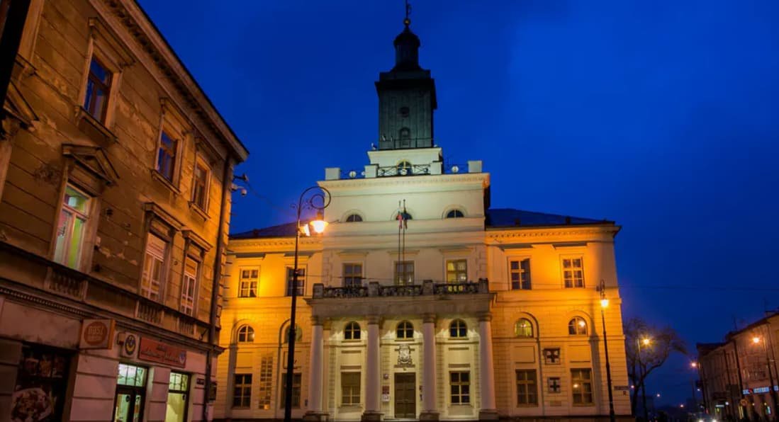 У Польщі activated сирени та підняли авіацію через загрозу повітряного удару