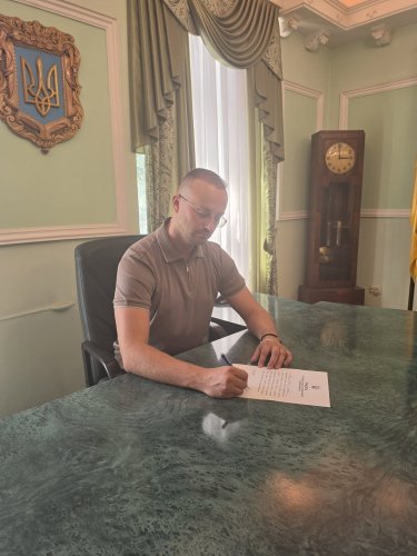 У Самборі призначено нового виконувача обов'язків мера: квартира вартістю 3 млн грн та автомобіль Land Cruiser на службі міста