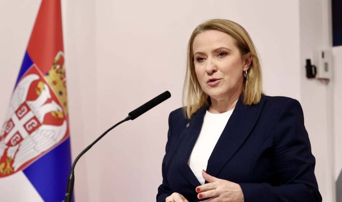 У Сербії закликають до відставки міністерки через її коментар про етнічну чистку в Косові