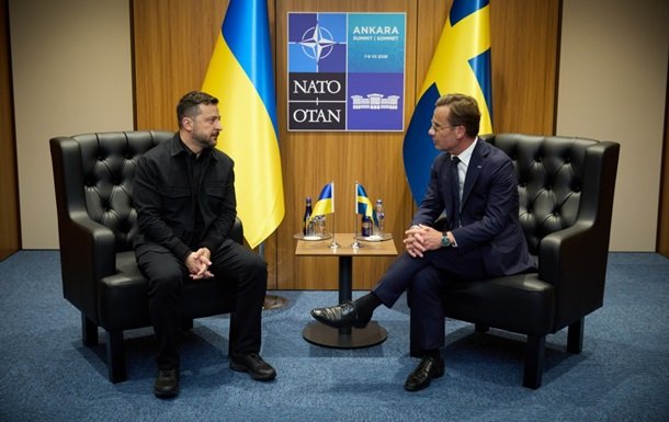 Україна і Швеція домовились про співпрацю у зміцненні авіаційних можливостей