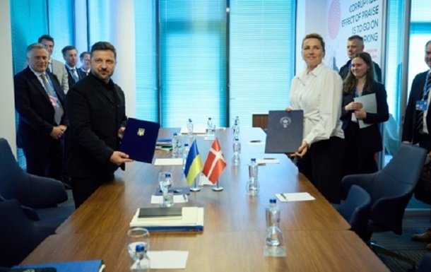 Україна уклала угоду про постачання дронів з Данією