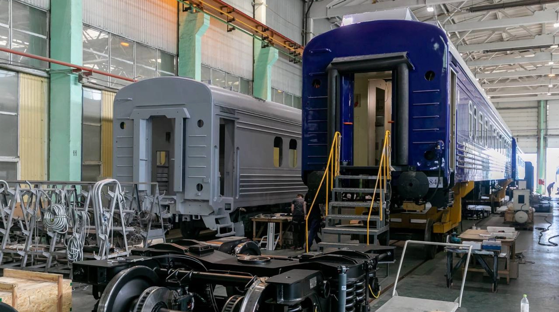 Укрзалізниця замовила 92 нових пасажирських вагони: розкрито інформацію про виробників