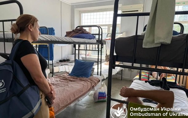 Ужгород: загибель чоловіка після падіння з вікна територіального центру комплектування
