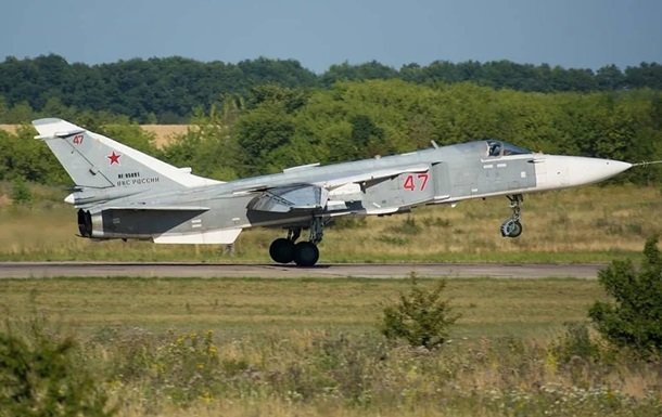 В Криму знищено російський бомбардувальник Су-24М