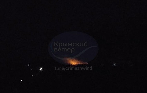 Вибухи та пожежа в Керчі: подробиці з місця подій в соцмережах