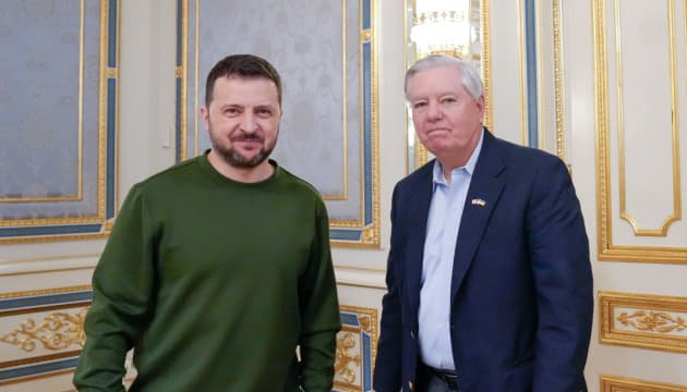 Зеленський висловив співчуття у зв'язку зі смертю Грема: світ втратив сильного лідера