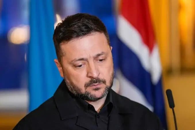 Зеленський зустрівся з новими послами кількох країн та прийняв вірчі грамоти