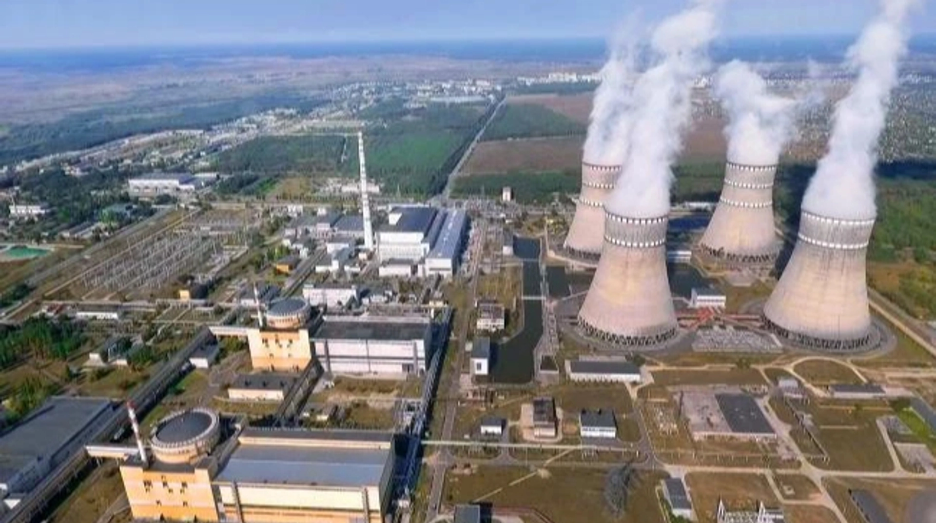 Енергоатом повідомив про вплив аномальної спеки на функціонування атомних електростанцій в Україні