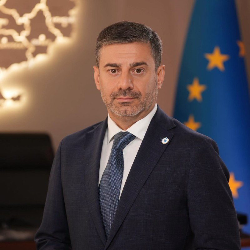 Гаряча лінія Омбудсмана України: новий номер 1678 для зручності громадян