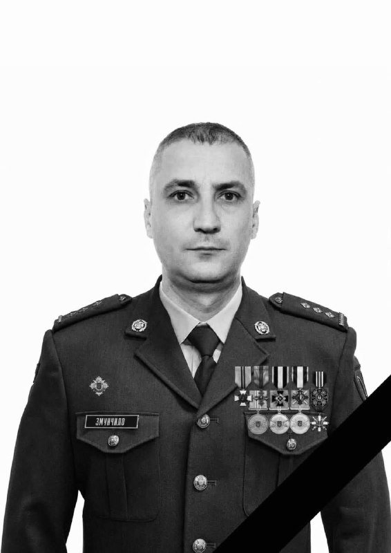 Львівщина в жалобі: в останню путь проведено двох захисників, зокрема 28-річного Костянтина Змунчила з Самбора.