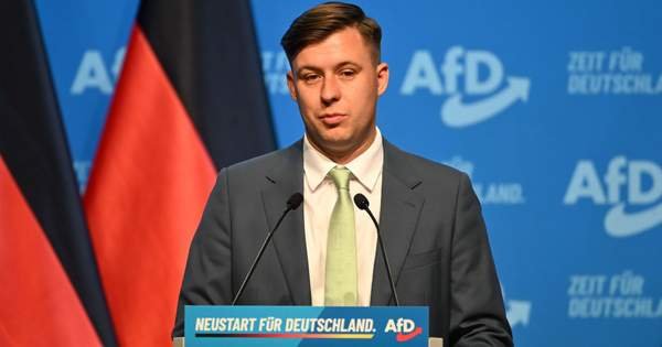 Молодіжне крило "АдН" виступає проти ініціативи виходу Німеччини з єврозони