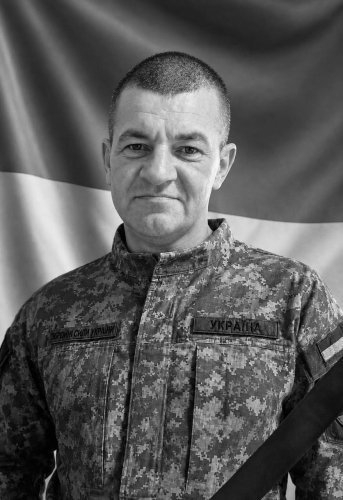 На Львівщині 3 серпня відбудеться прощання з героями, які загинули на фронті: оголошено імена.