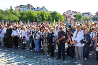На Личаківському кладовищі відбулось вшанування героїв Війни за Незалежність України