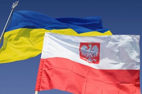 Польща надає Україні оновлений список місць для ексгумаційних робіт