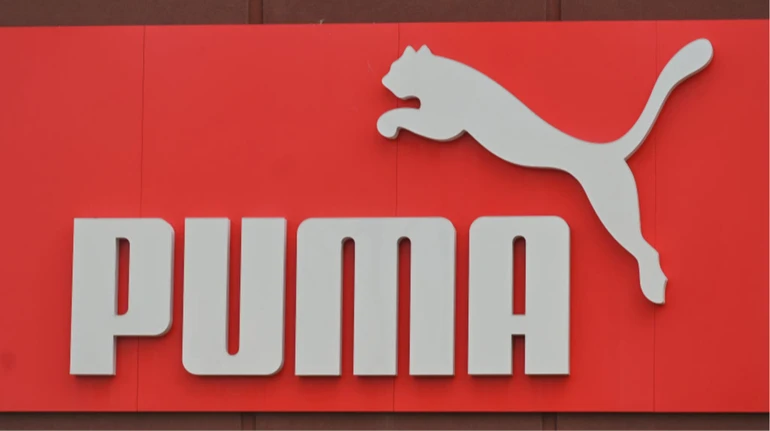 Російські війська зруйнували логістичний центр з вантажем PUMA