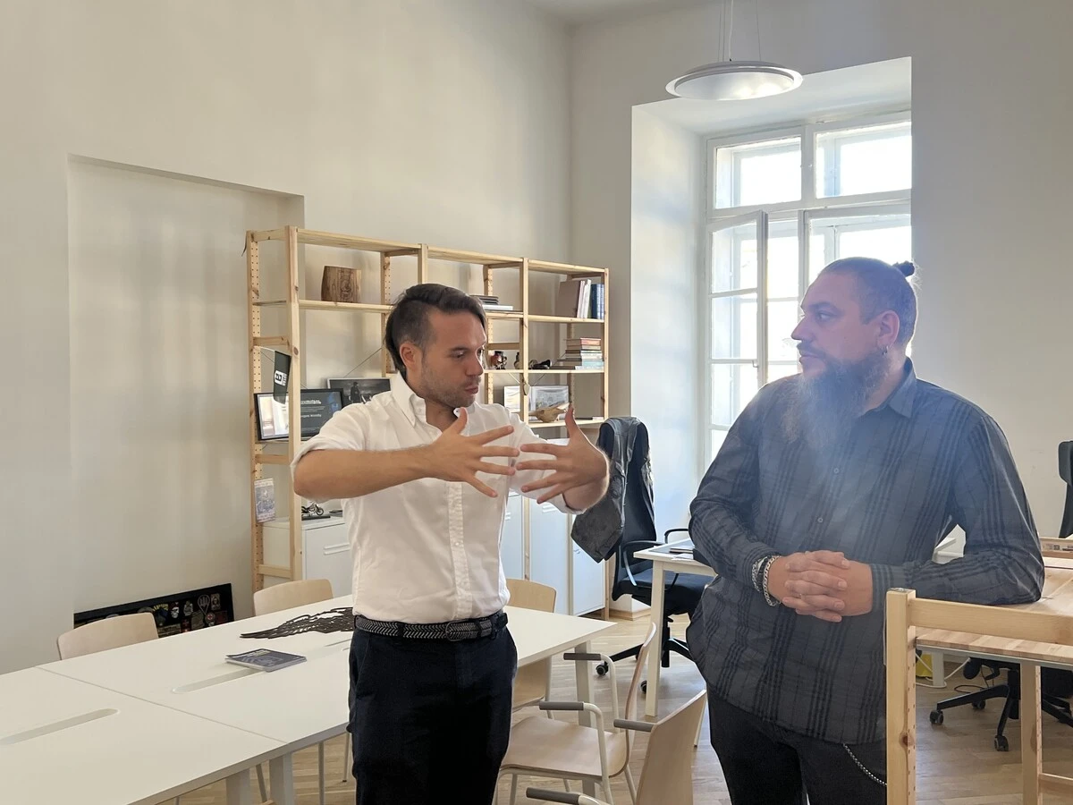 Швейцарський нейронауковець створив цифровий додаток для підтримки українських ветеранів