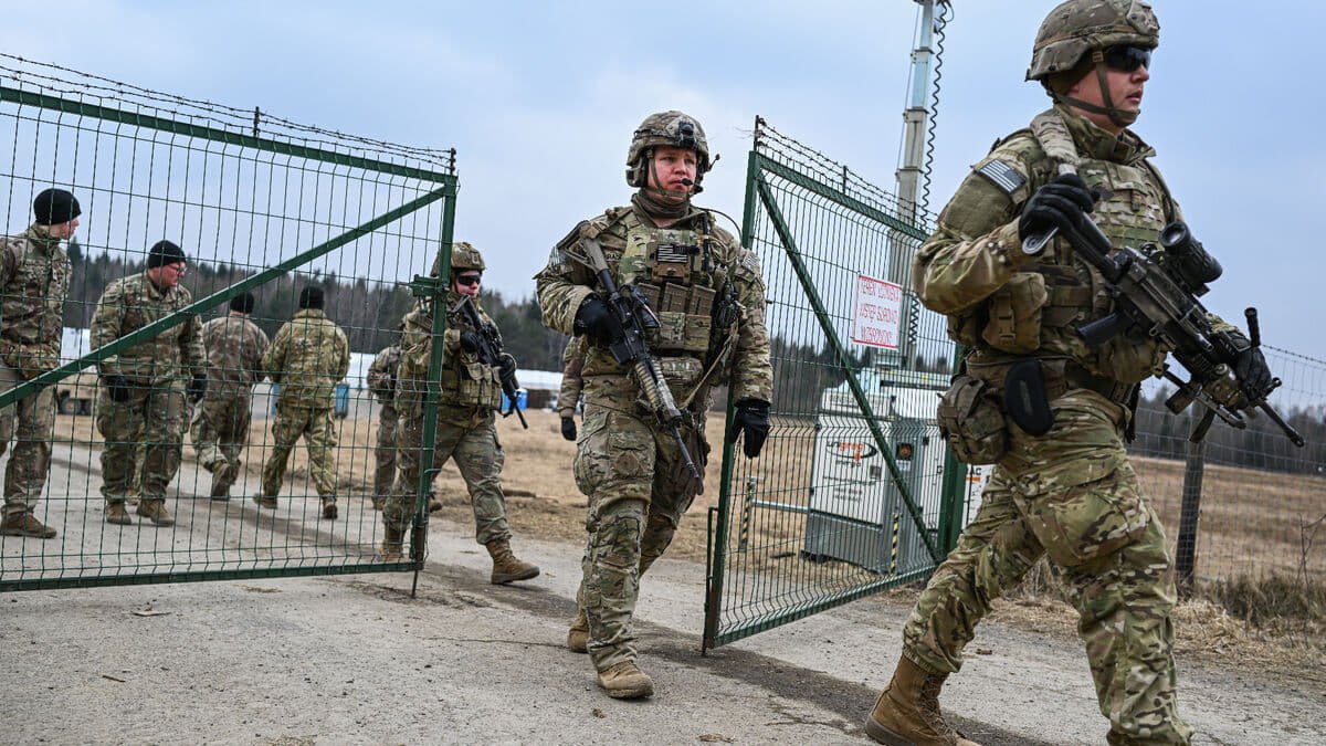 США планують перегляд військової присутності в Європі до 6 листопада, повідомляє Reuters.