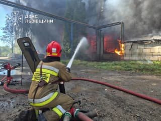 Трагічна пожежа на заводі "Іскра" у Львові: загинули троє людей