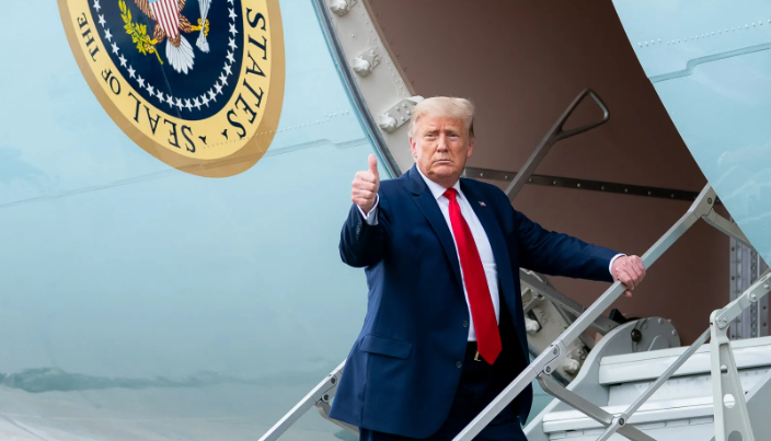 Трамп повернувся з саміту НАТО в Анкарі на іншому літаку через побоювання замаху з Ірану