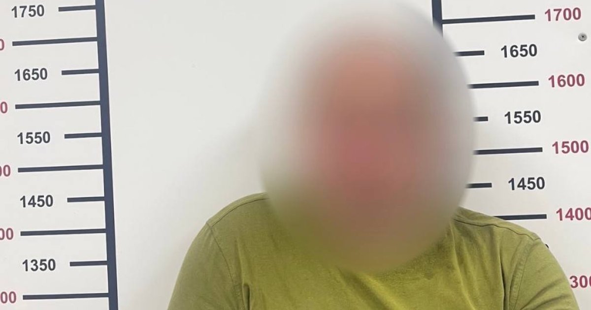 У Дрогобичі 48-річний чоловік відкрив вогонь з револьвера в магазині