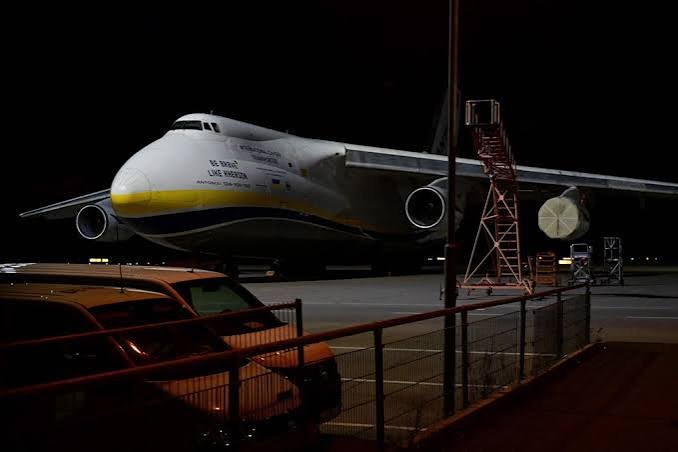 У Лейпцигу зафіксовано інцидент з дроном: український літак перевозив боєприпаси