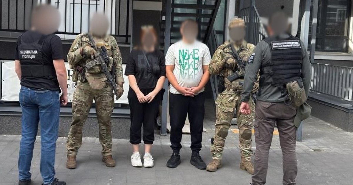 У Львівській області викрито фіктивну схему організації виїзду дітей за кордон