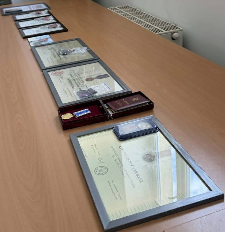 У Львівській РДА вшанували захисників Львівського району державними нагородами