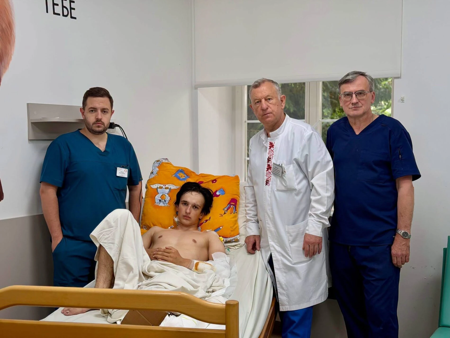 У Львові медики успішно відновили кінцівку підлітка після мотоаварії