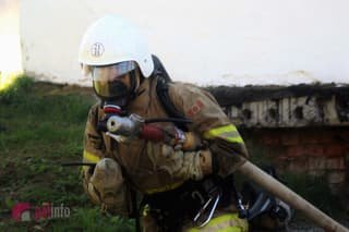 У Львові на вулиці Радість сталася пожежа в квартирі, власника госпіталізували