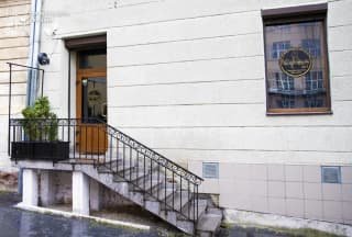 У Львові прокурори скерували до суду справу щодо сексуальної експлуатації неповнолітньої дівчини