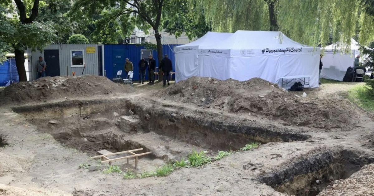 У Львові відновлять ексгумацію останків солдатів Війська Польського