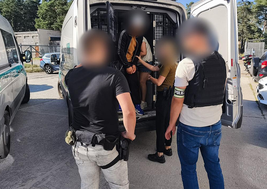 У Польщі під час масштабної операції затримано 20 нелегальних іммігрантів