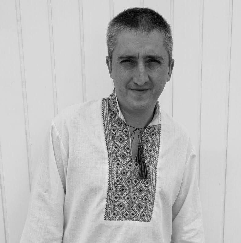 У Стрийській районній військовій адміністрації відкрито «Стіл пам’яті» на честь загиблих Героїв