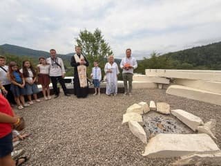 У заповіднику "Тустань" створено новий комплекс пам'яті Героїв у формі ватри