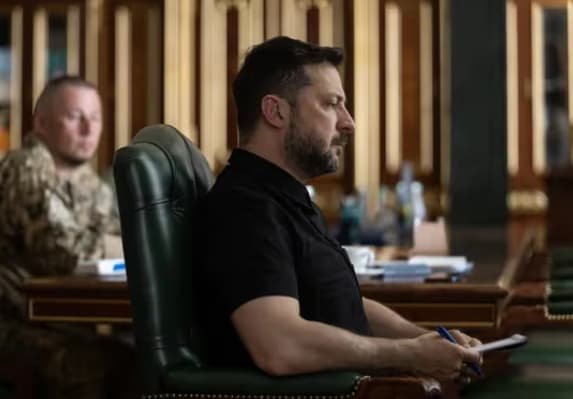 Зеленський повідомив про знищення лише однієї балістичної ракети та звернувся до міжнародних партнерів за підтримкою