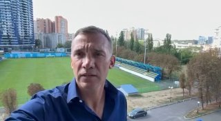 Андрій Шевченко передав підписані м’ячі бійцям 103-ї окремої бригади ТрО