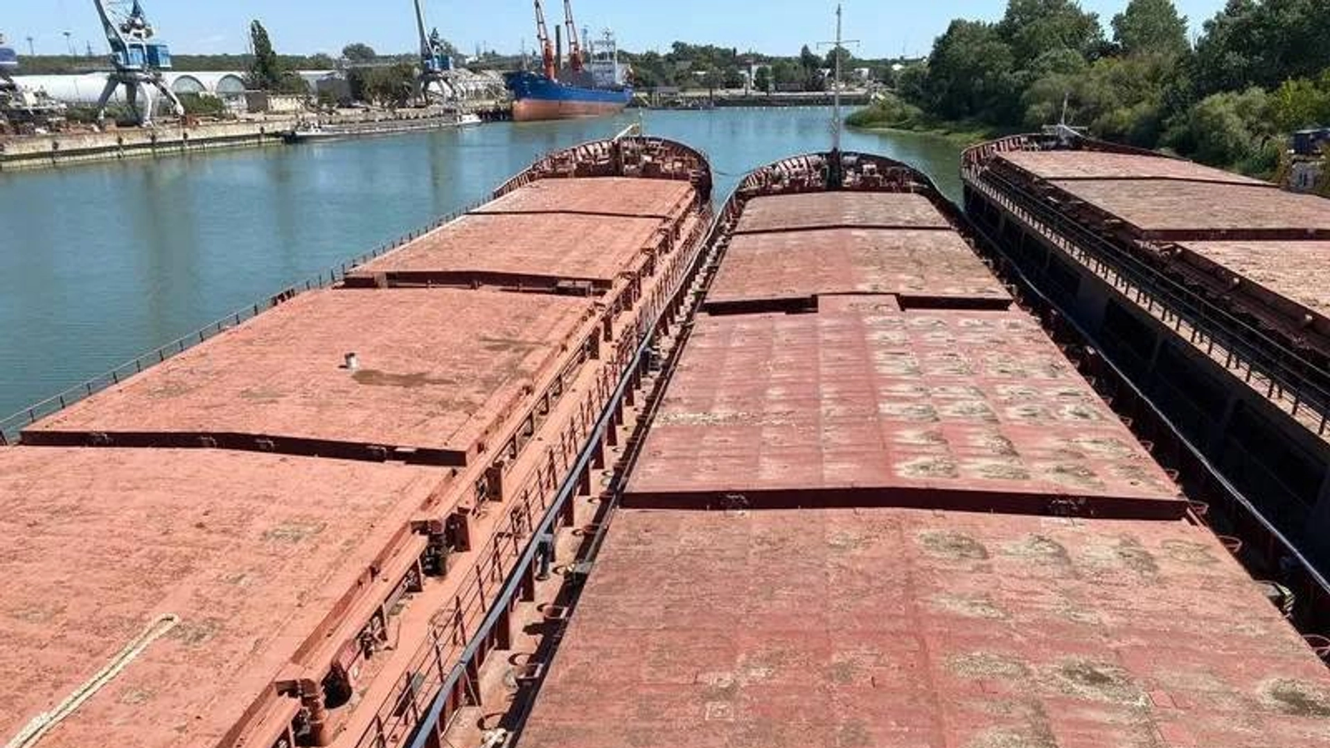 АРМА оголосила продаж дев'яти суден, серед яких є й ті, що постраждали від атак російських БпЛА