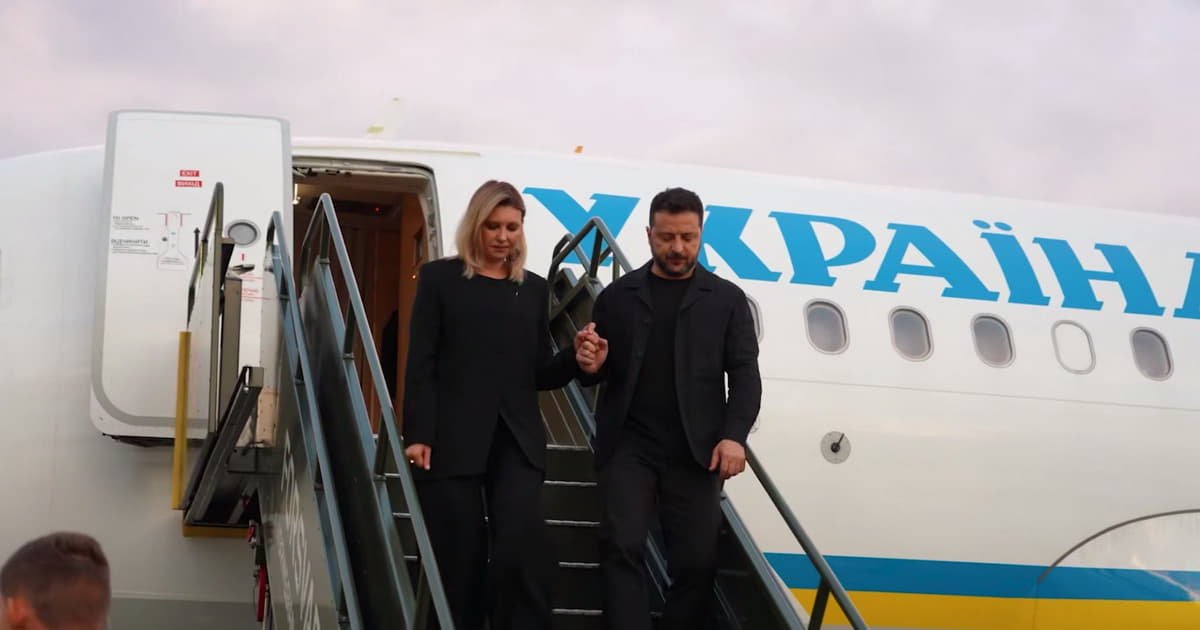 Атака на літак Зеленського, ракетний удар по кордону Молдови та блокування санкцій словаками: головні новини дня.